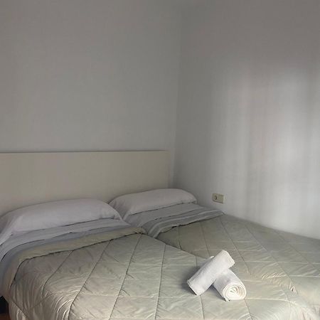 Apartamento Plaza De La Alfalfa Seville Luaran gambar