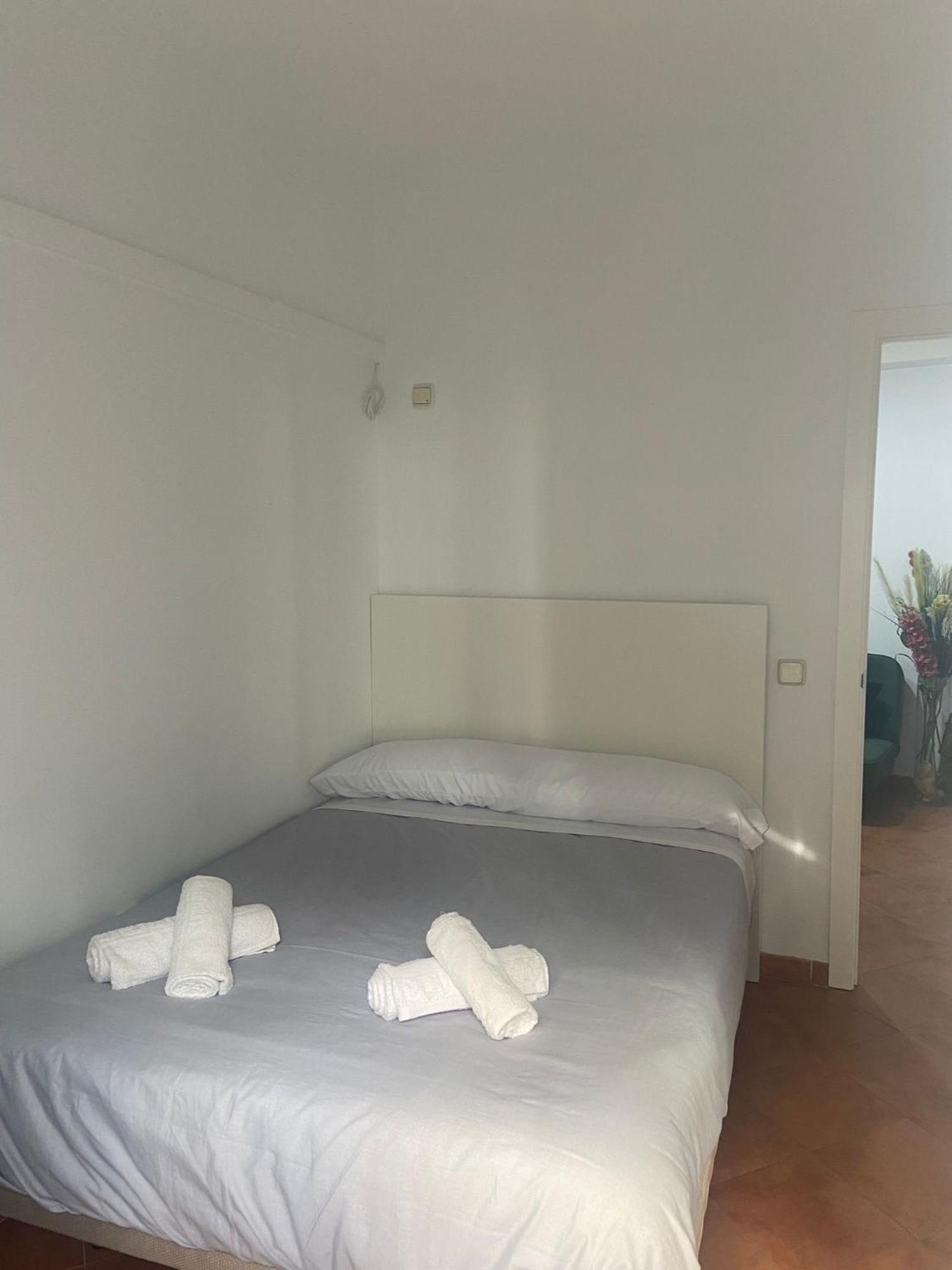 Apartamento Plaza De La Alfalfa Seville Luaran gambar